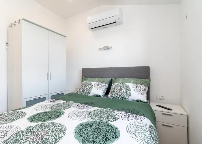 Monte Mare Donji Seget